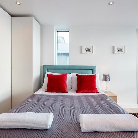 Excel Dock Apartments London Exteriör bild
